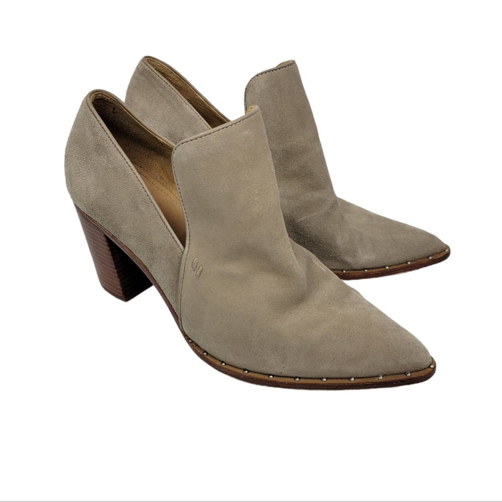 Schutz Krosbie Neutral Suede Block Heel Pointed Fomo Toe Bootie 7